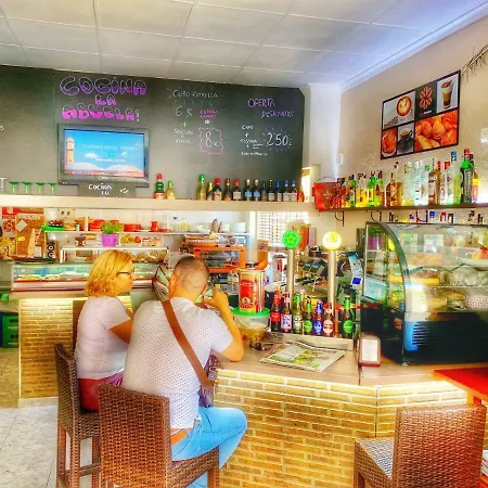 Holiday In Town Торрев'єха